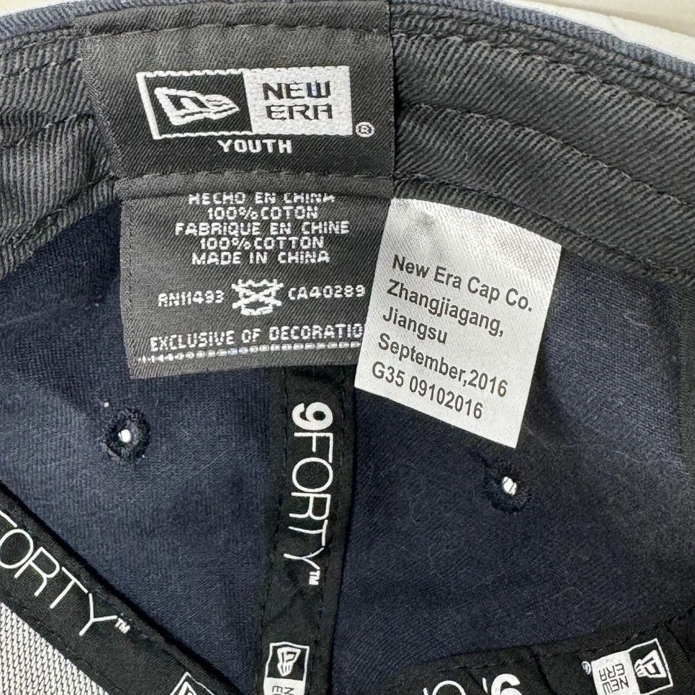 New Era 9Forty MLB Ney York Yankees Baseball Cap Adjustable Black‎ Youth OS
